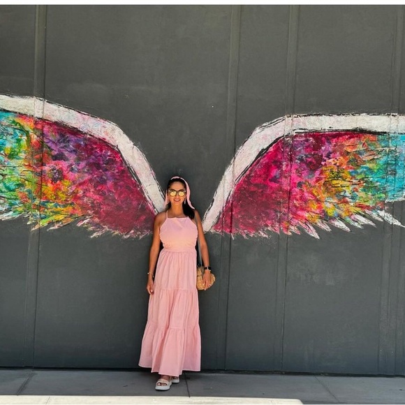 Lusana dress - Picture 1 of 3